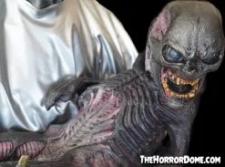 The Horror Dome "Alien Xenomorph Puppet" HD Studios Halloween Prop -Halloween Horror Decorations Shop alien xenomorph puppet hd studios halloween prop 14920540389424