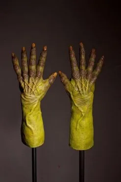 The Horror Dome "Helga The Witch" HD Studios Pro Costume -Halloween Horror Decorations Shop helga the witch hd studios pro halloween costume 12587158849